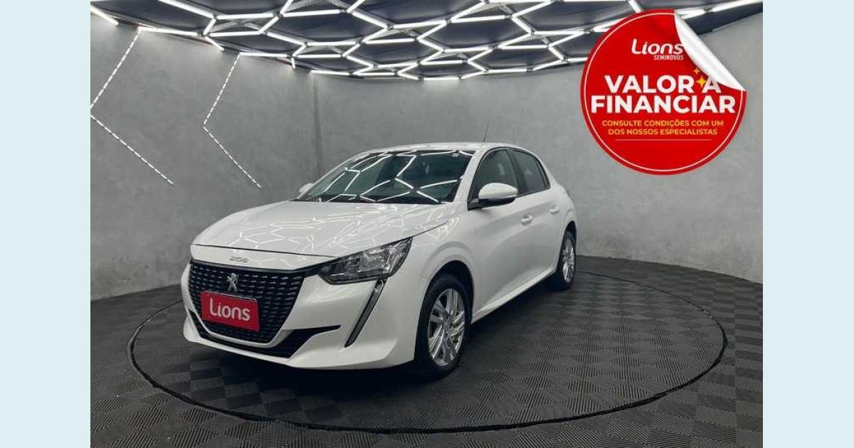 PEUGEOT 208