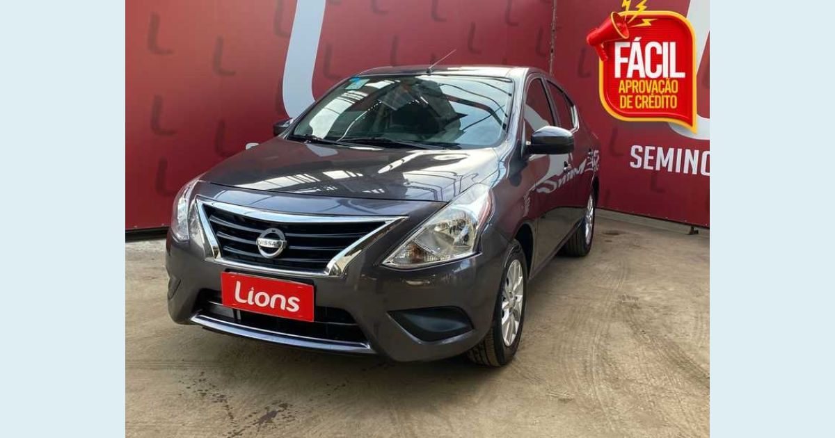 NISSAN VERSA
