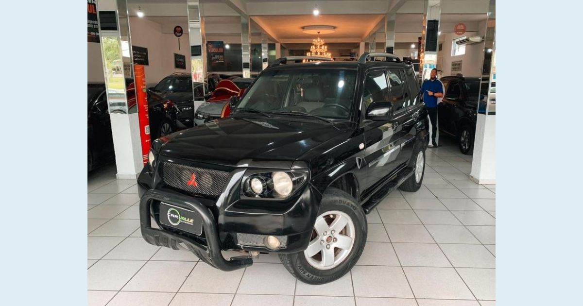 MITSUBISHI PAJERO TR4