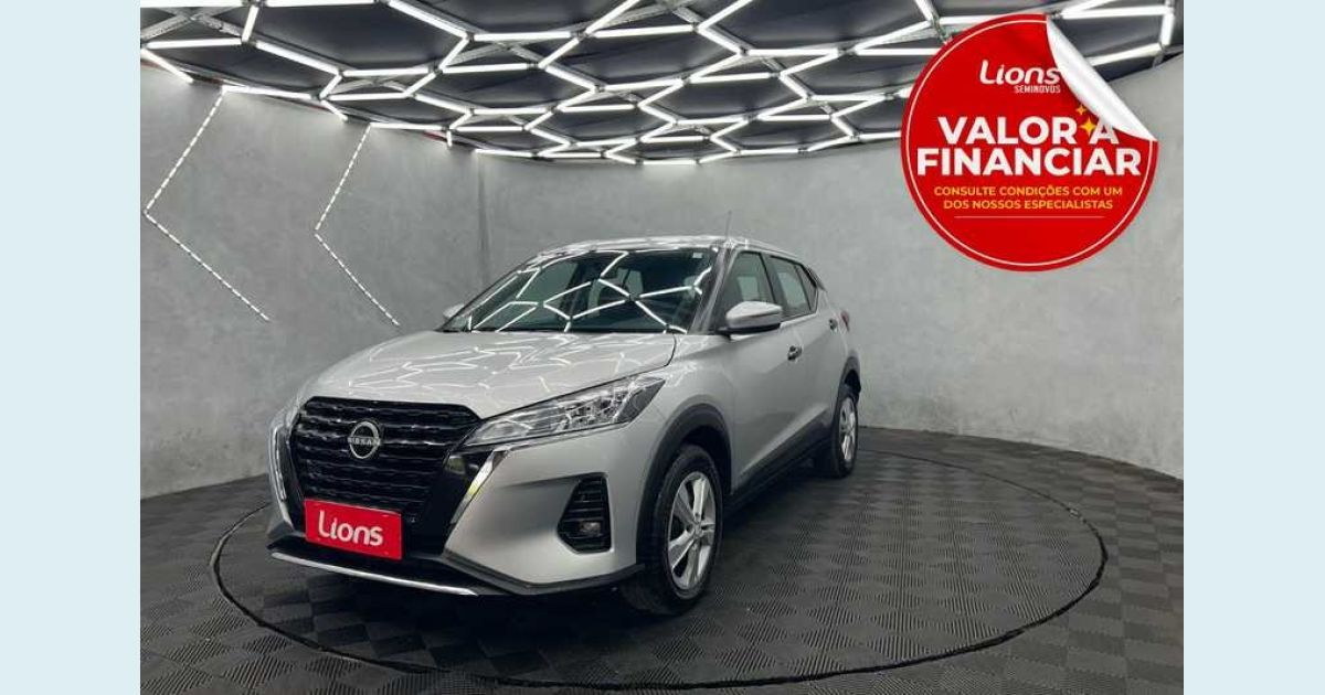 NISSAN KICKS