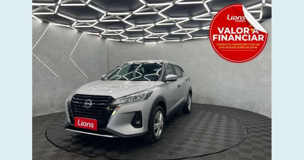 NISSAN KICKS