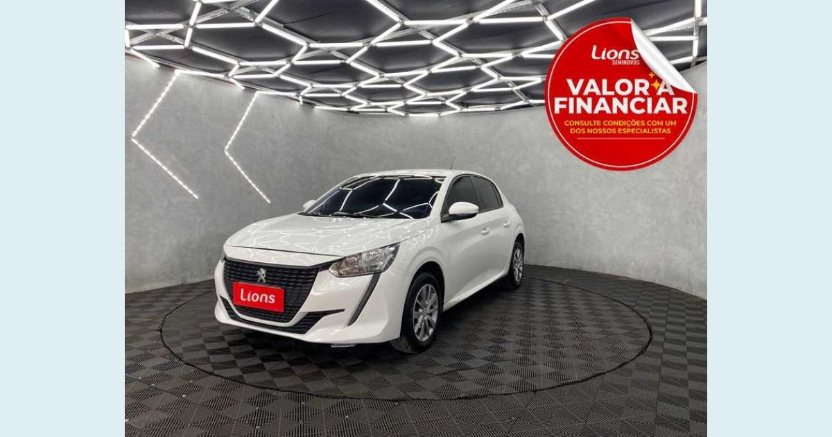PEUGEOT 208