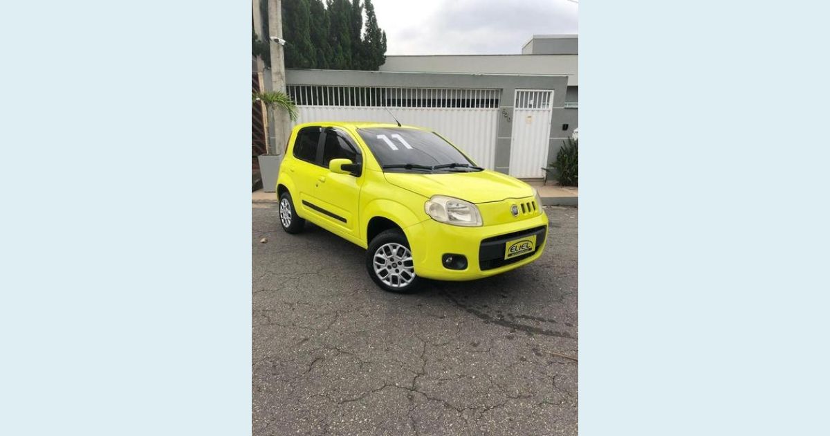 FIAT UNO