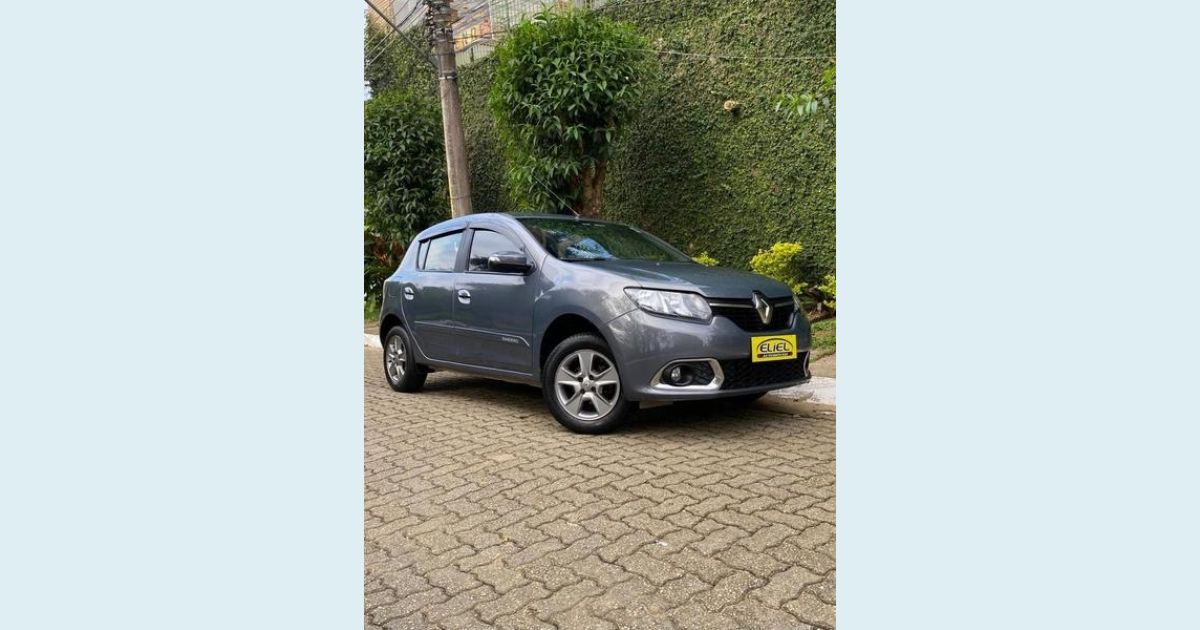 RENAULT SANDERO