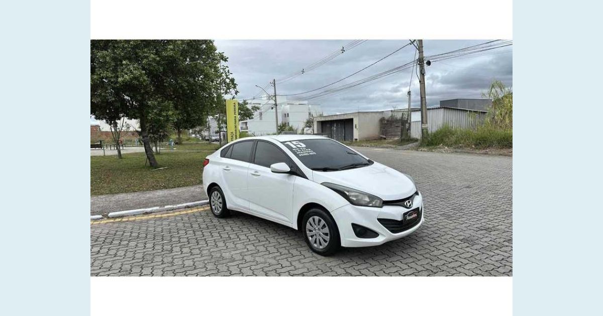 HYUNDAI HB20S
