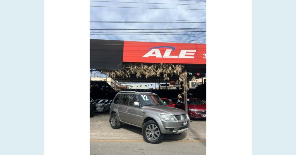 MITSUBISHI PAJERO TR4