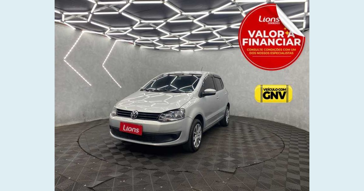 VOLKSWAGEN FOX
