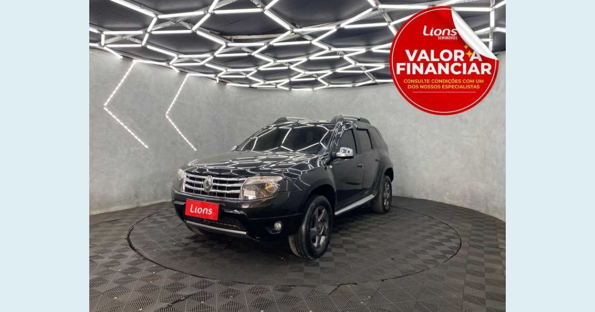 RENAULT DUSTER