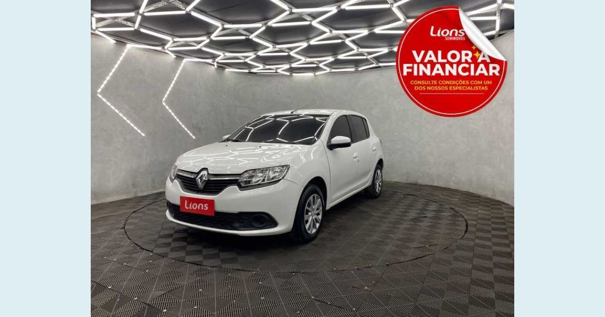 RENAULT SANDERO