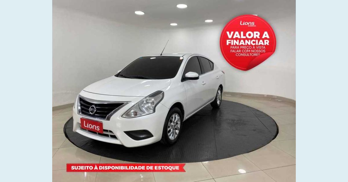 NISSAN VERSA