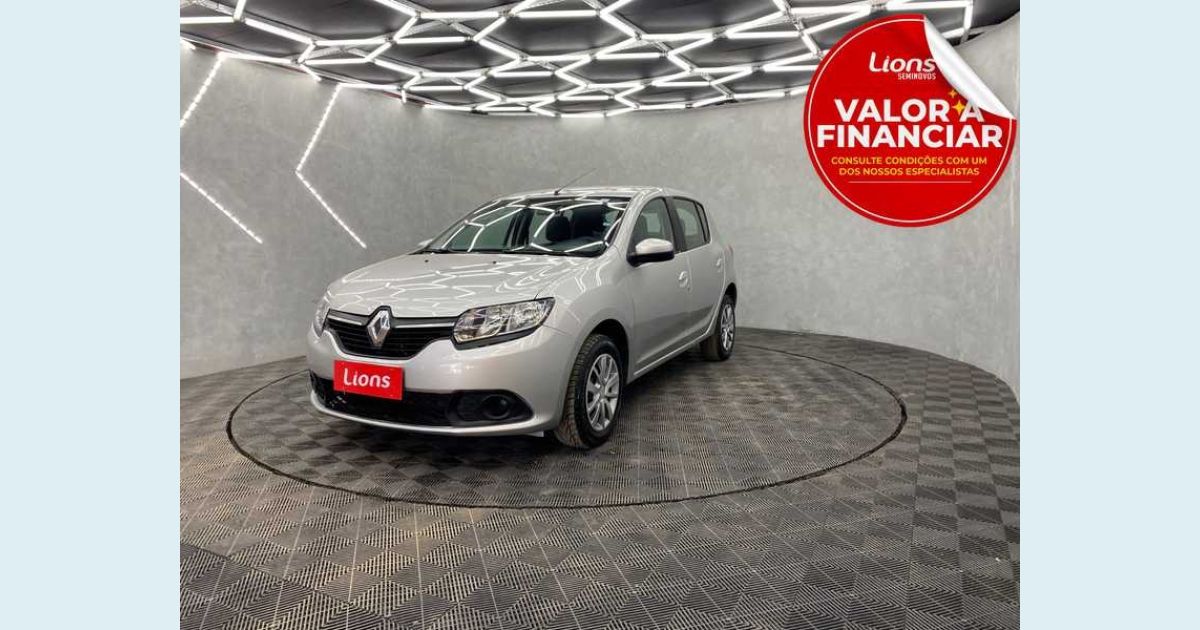 RENAULT SANDERO
