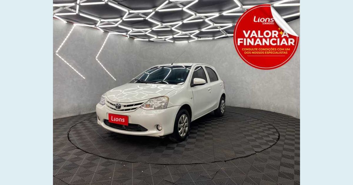 TOYOTA ETIOS