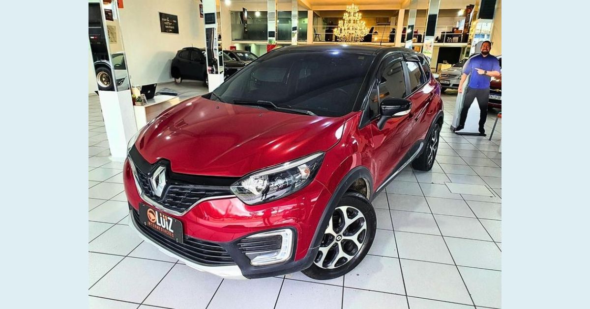 RENAULT CAPTUR