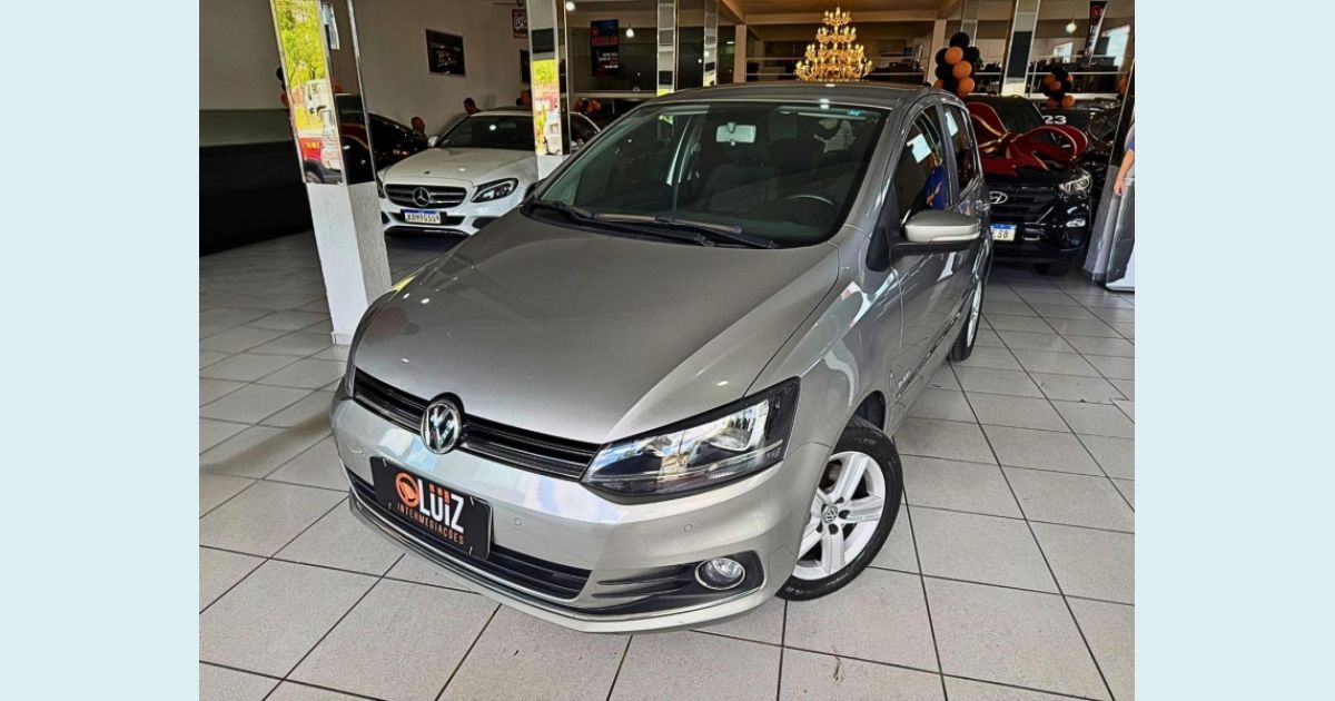 VOLKSWAGEN FOX
