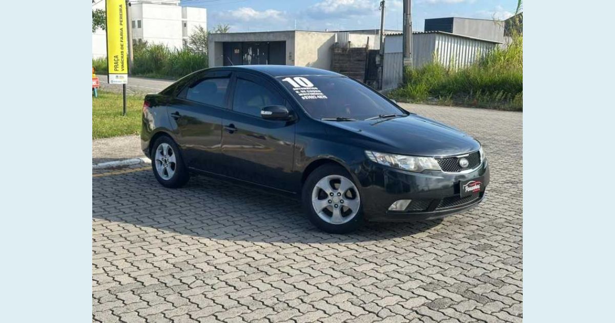 KIA CERATO
