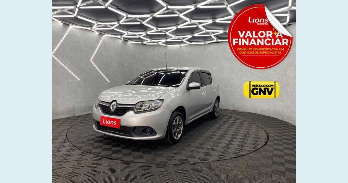 RENAULT SANDERO