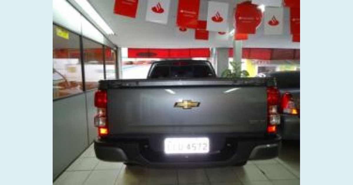 CHEVROLET S10