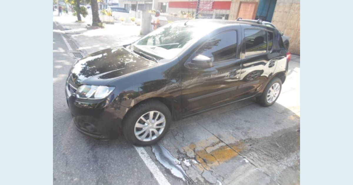 RENAULT SANDERO