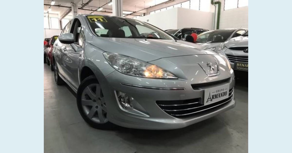 PEUGEOT 408