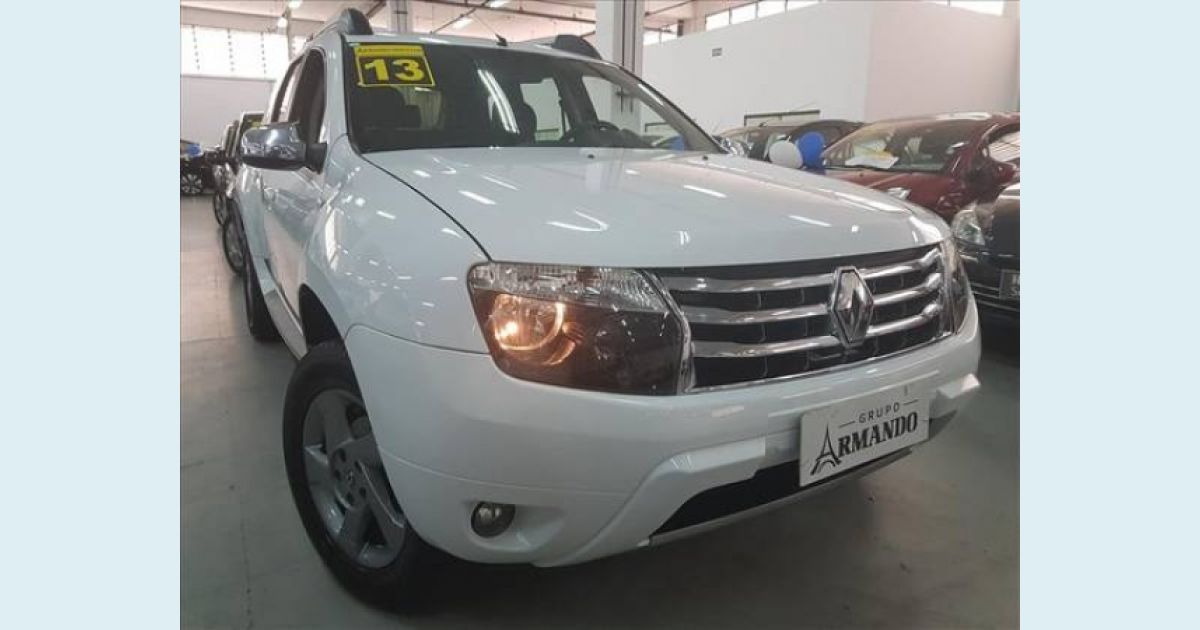RENAULT DUSTER