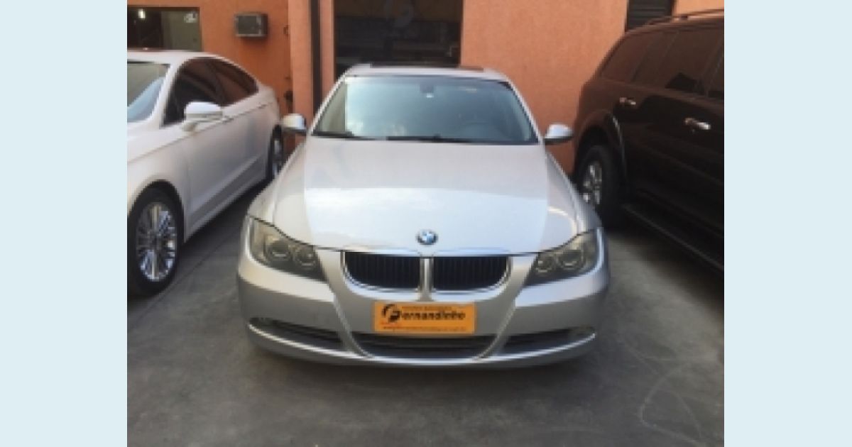 BMW 320i