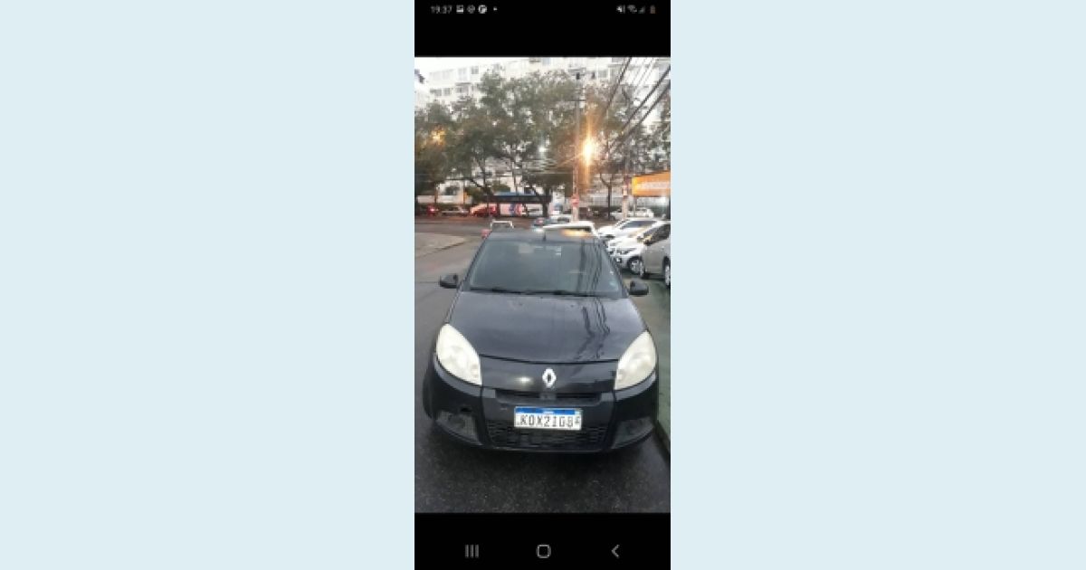 RENAULT SANDERO