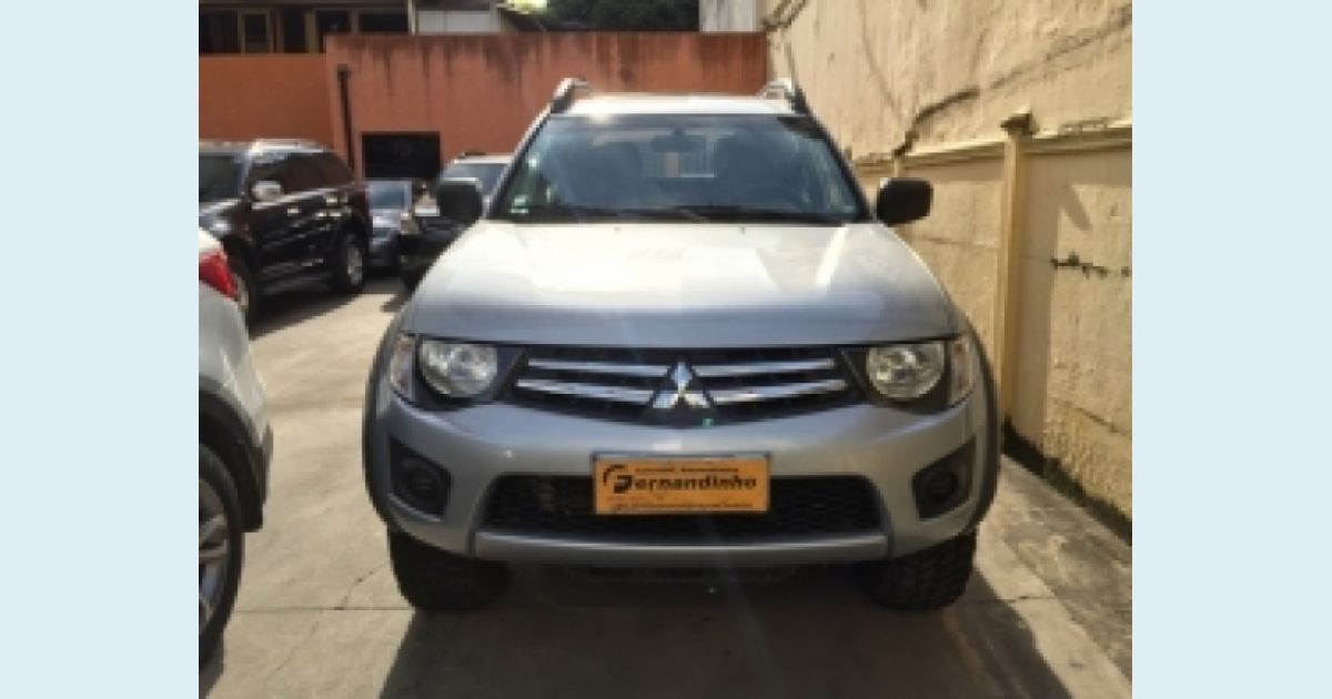 MITSUBISHI L200 TRITON