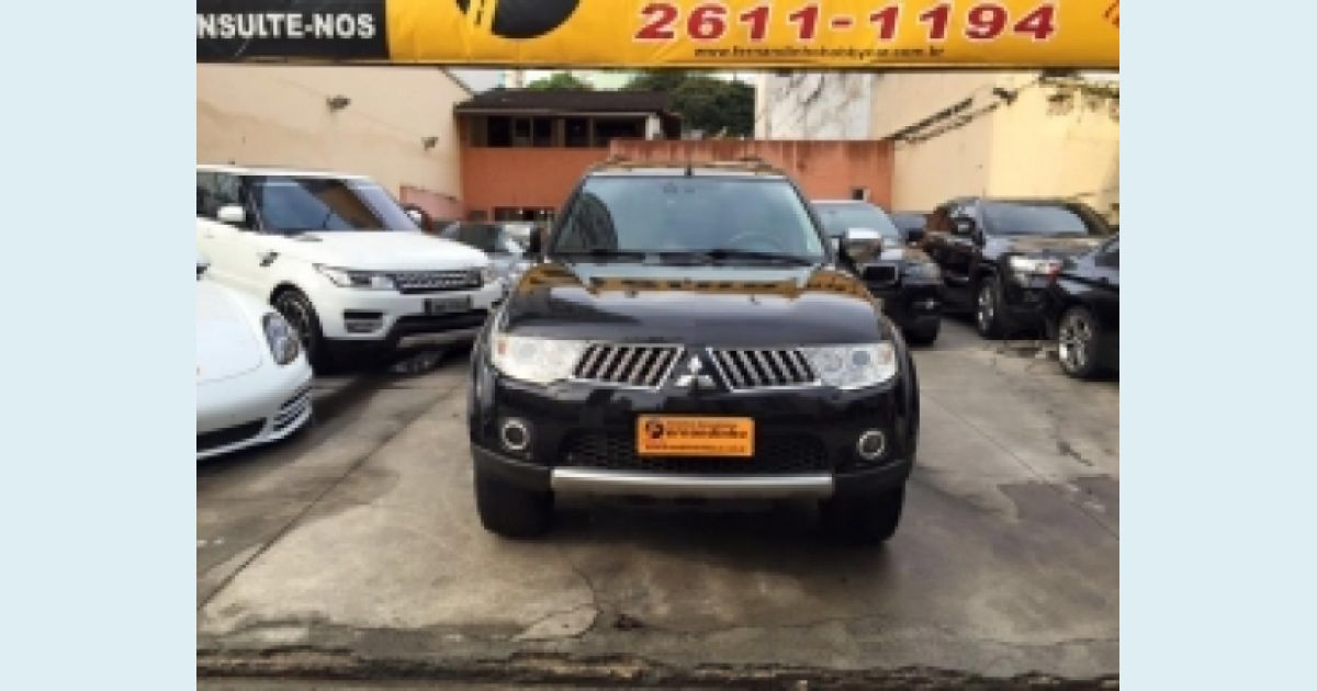 MITSUBISHI PAJERO DAKAR
