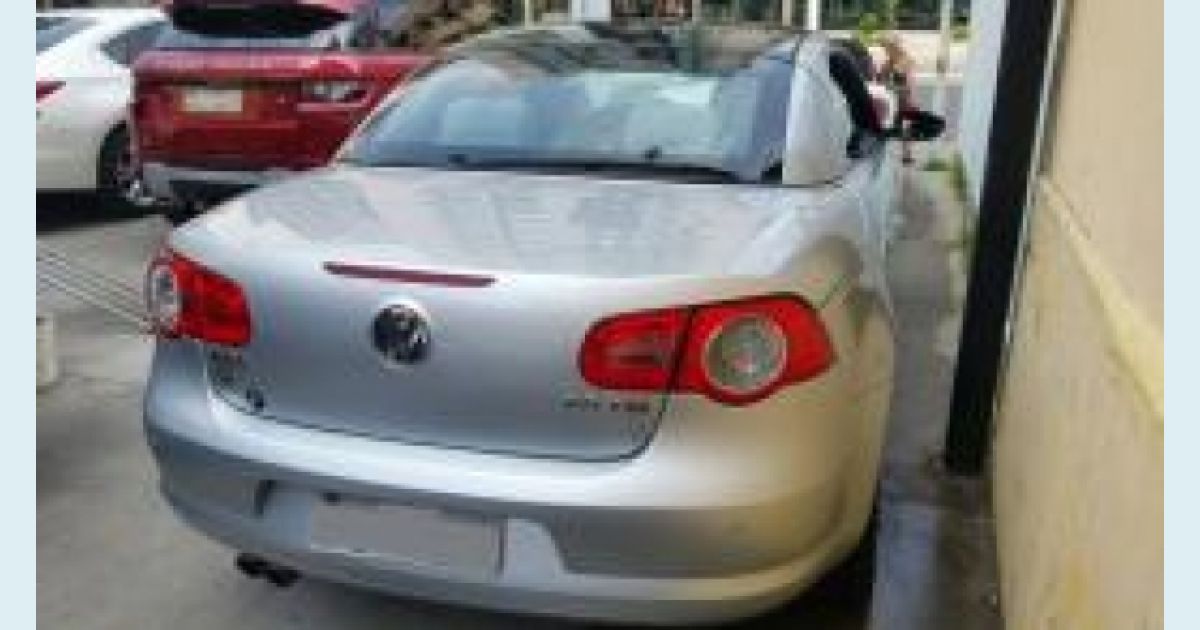 VOLKSWAGEN EOS