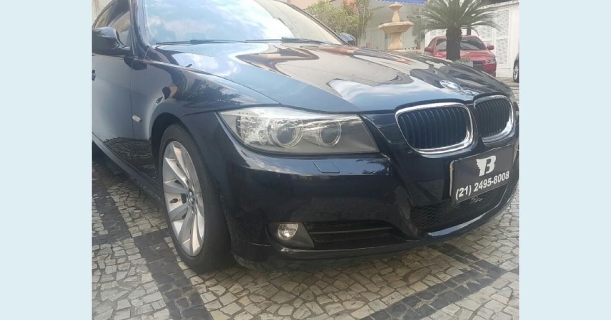 BMW 320i
