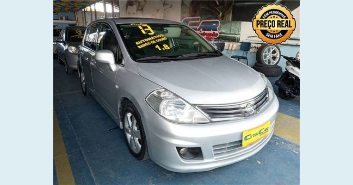 NISSAN TIIDA