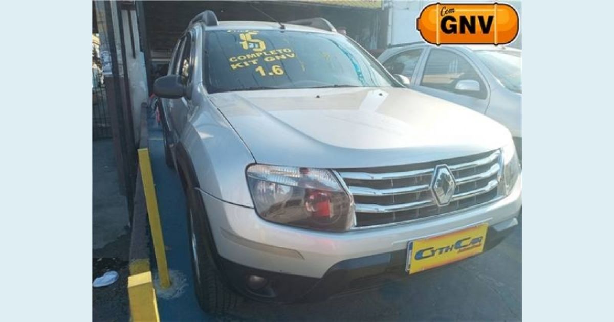RENAULT DUSTER