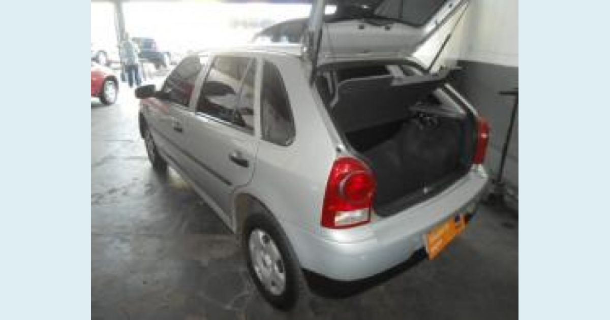 VOLKSWAGEN GOL