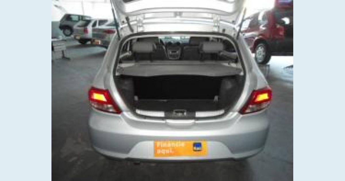 VOLKSWAGEN GOL