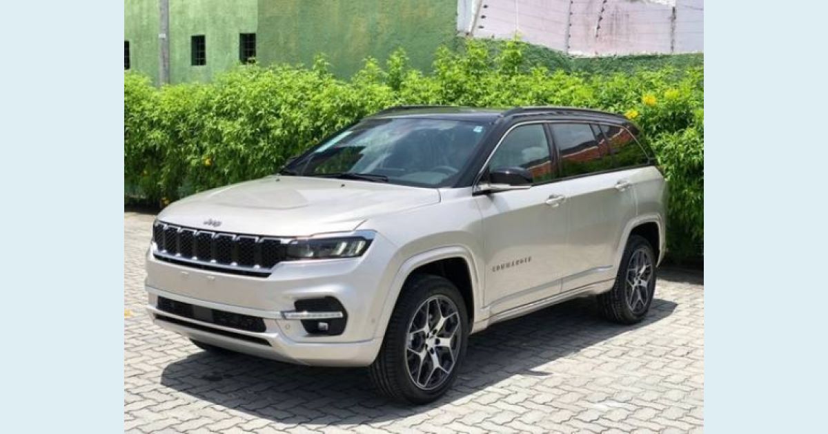 JEEP COMMANDER