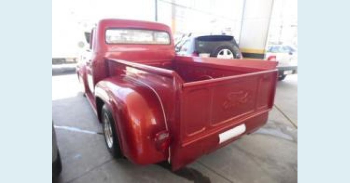 FORD F-100
