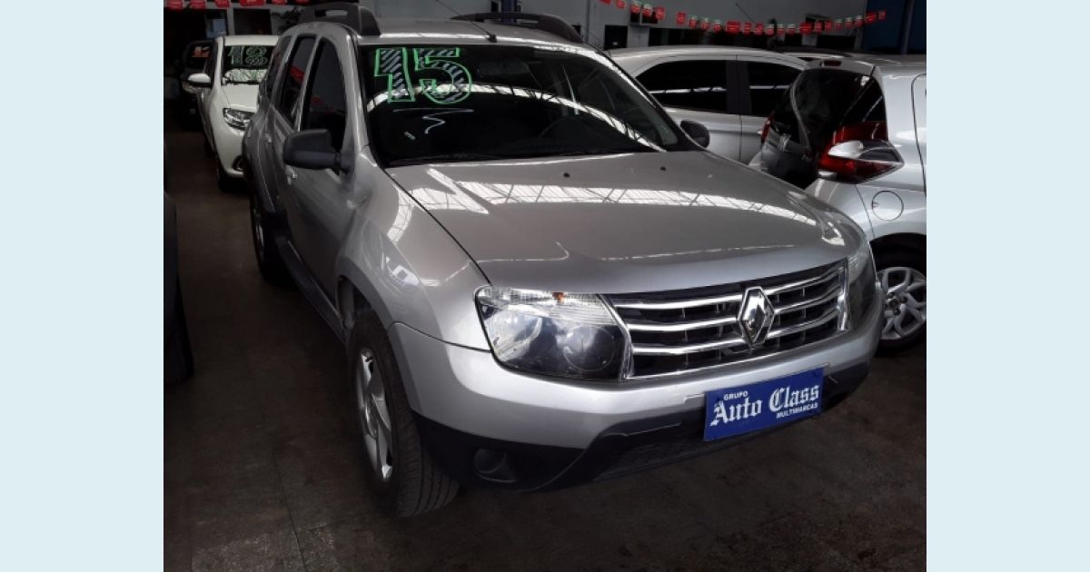 RENAULT DUSTER