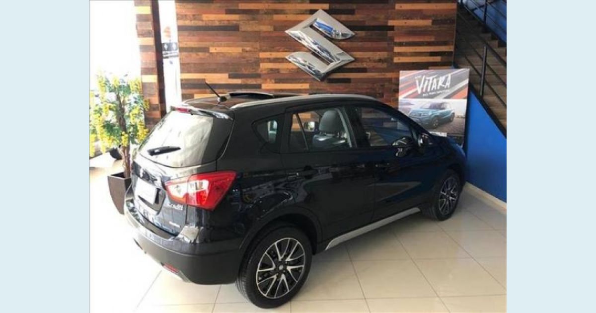 SUZUKI S-CROSS