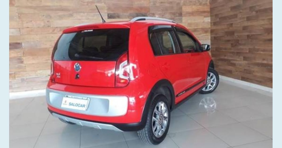 VOLKSWAGEN CROSS UP