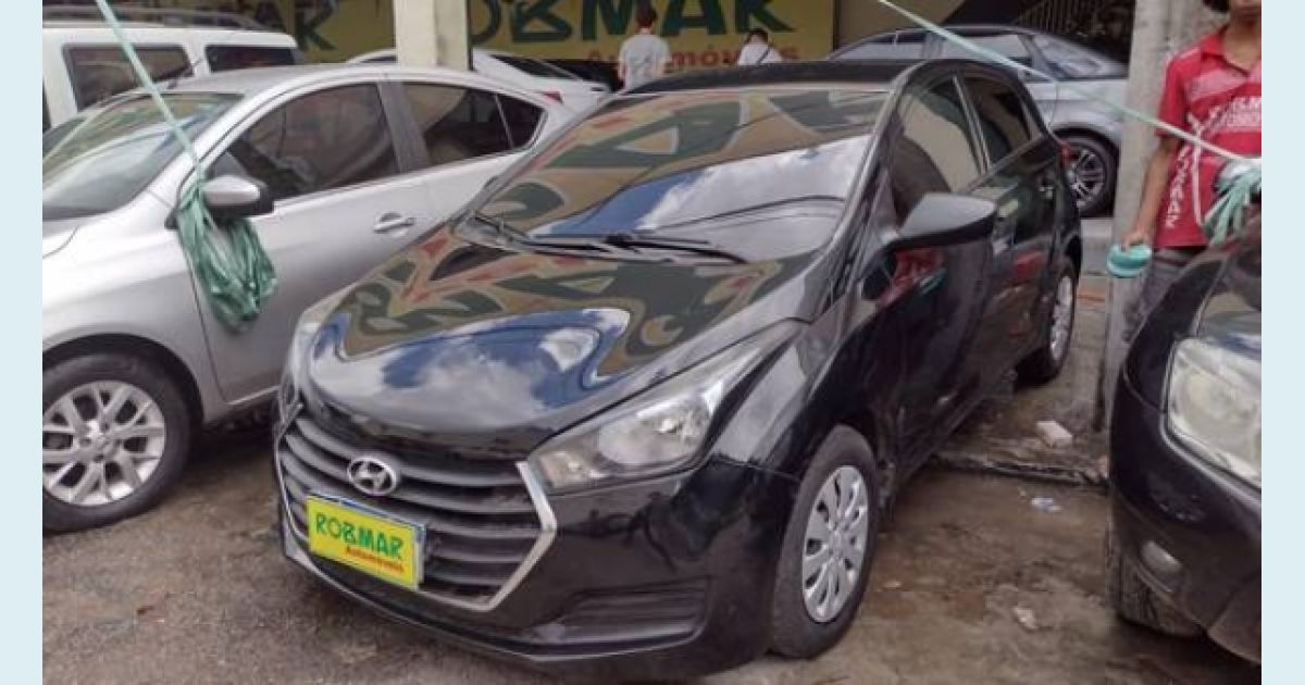 HYUNDAI HB20