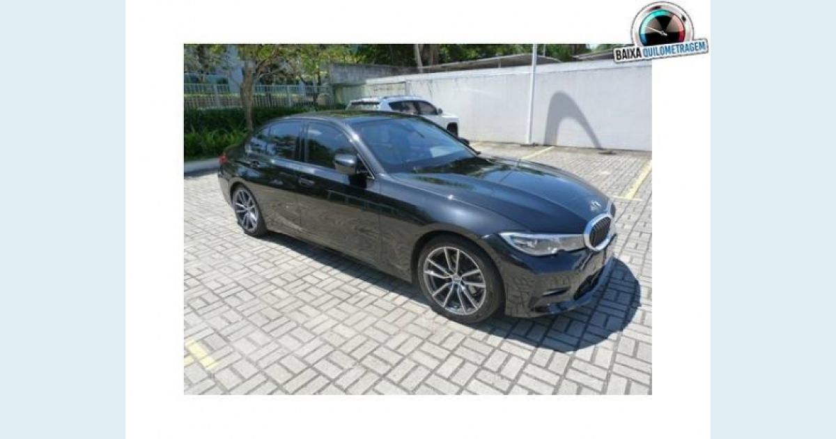 BMW 320i