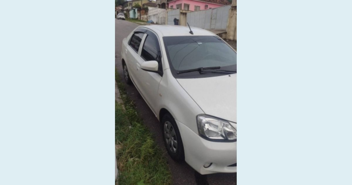 TOYOTA ETIOS
