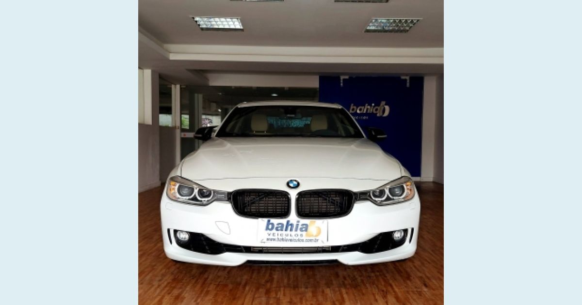 BMW 320i