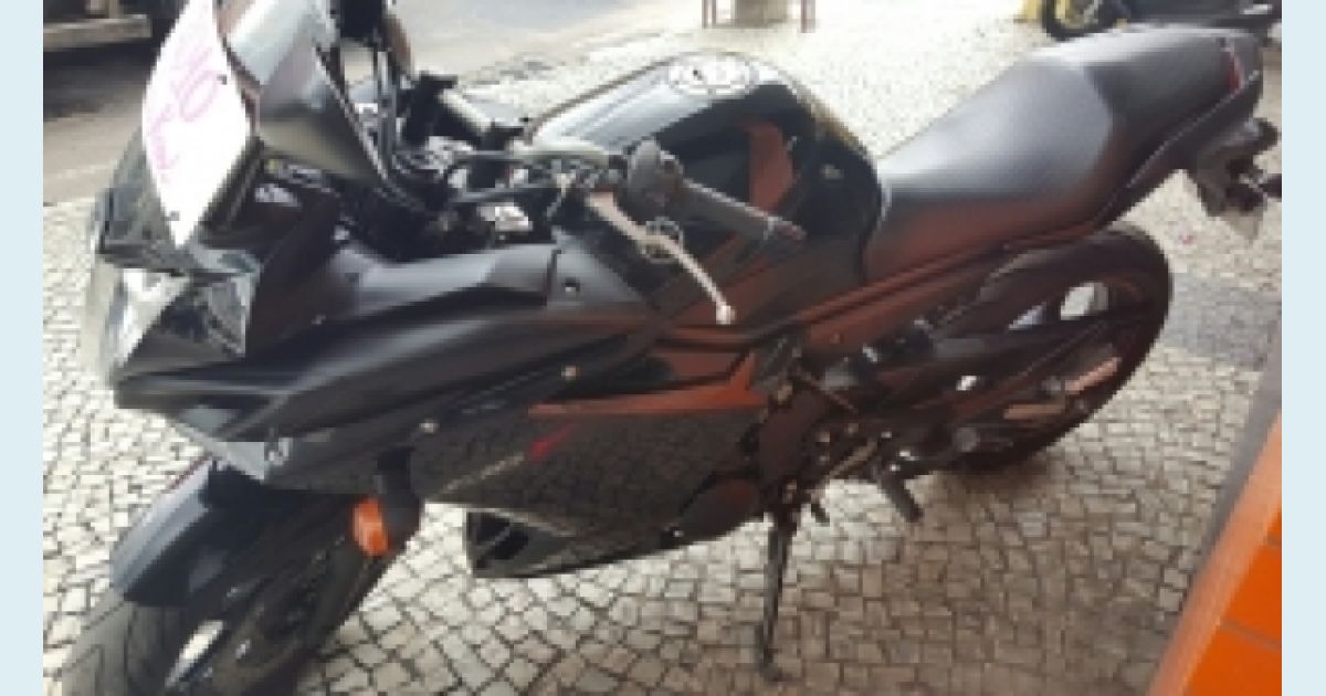 YAMAHA XJ6 F