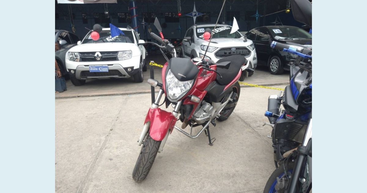 HONDA CB 300R