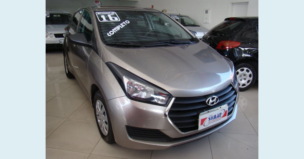 HYUNDAI HB20