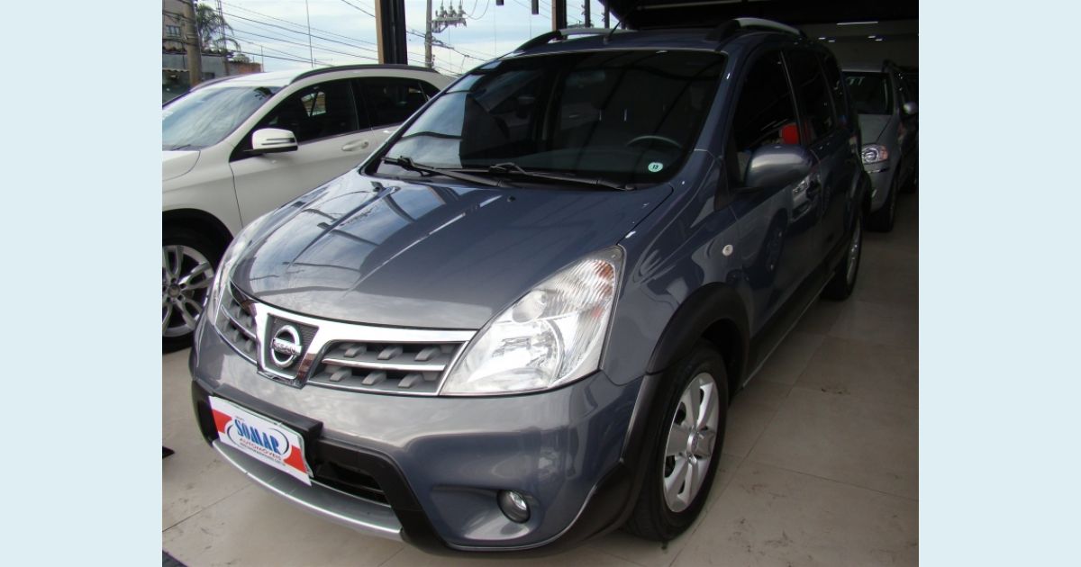 NISSAN LIVINA