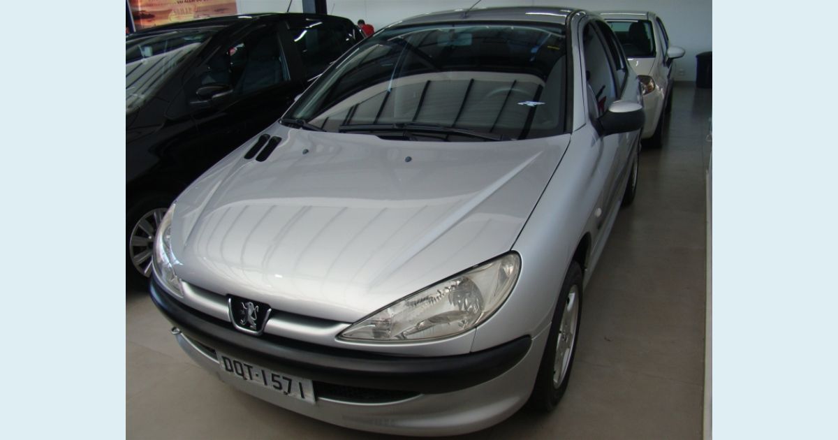 PEUGEOT 206