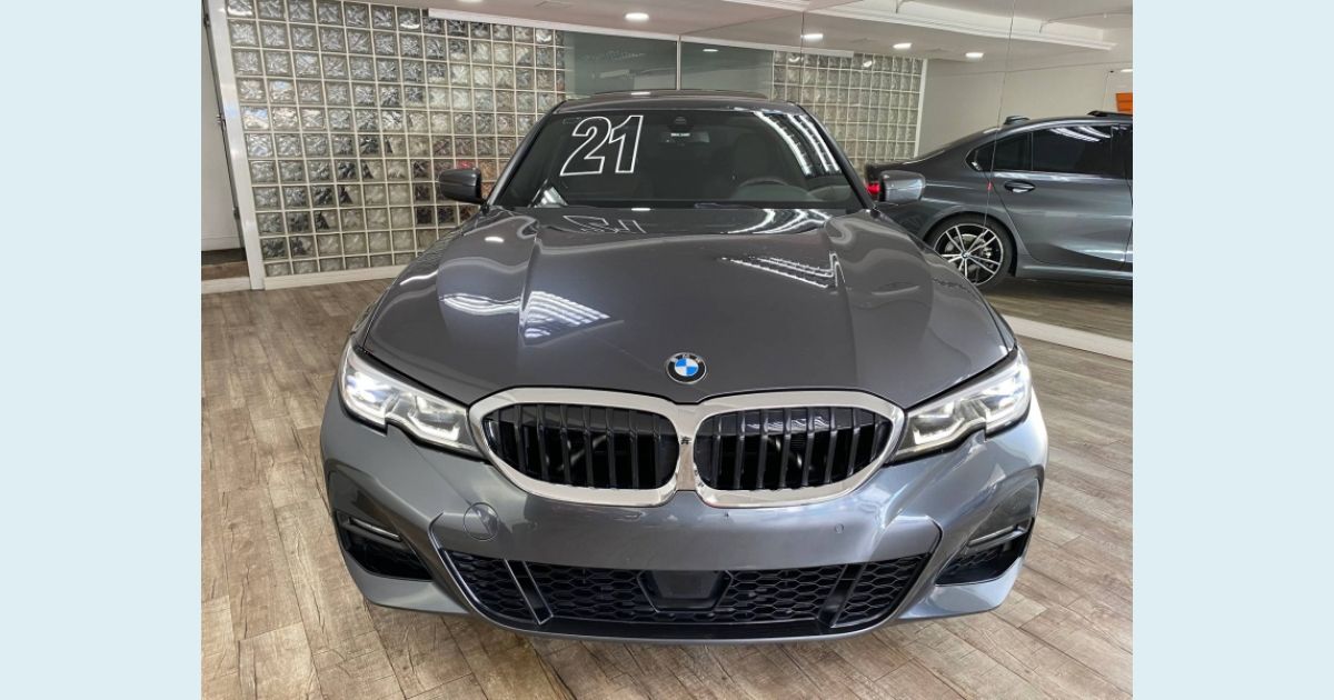 BMW 320i