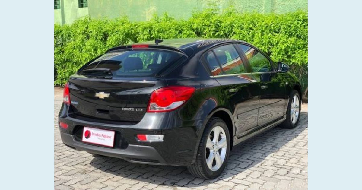 CHEVROLET CRUZE